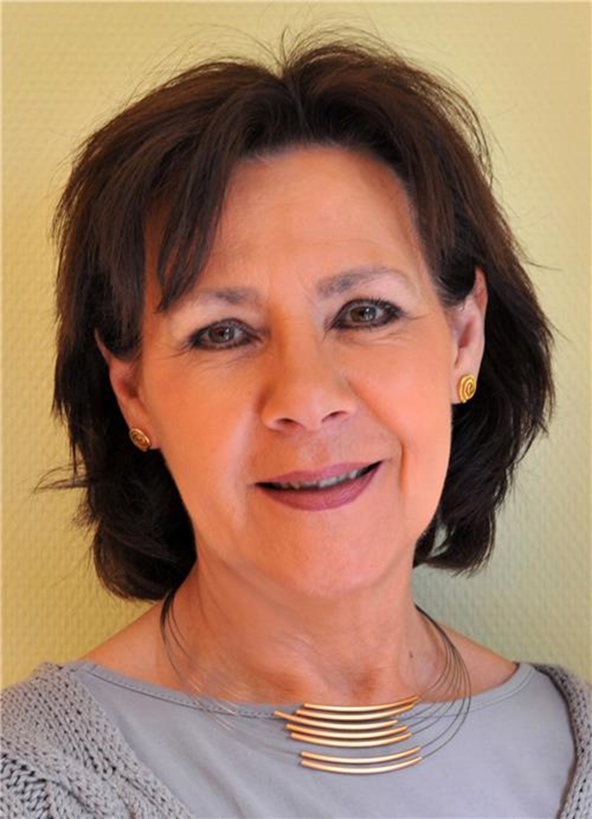 Porträtfoto von Elisabeth Armbrust